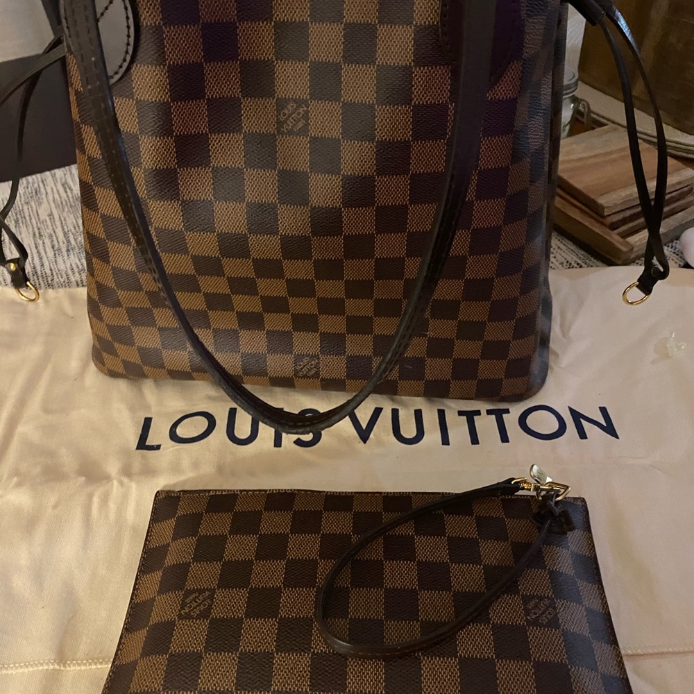 LV MM Never Full - Picture 12 of 16